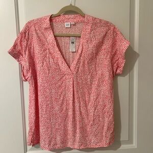 New GAP patterned pink blouse